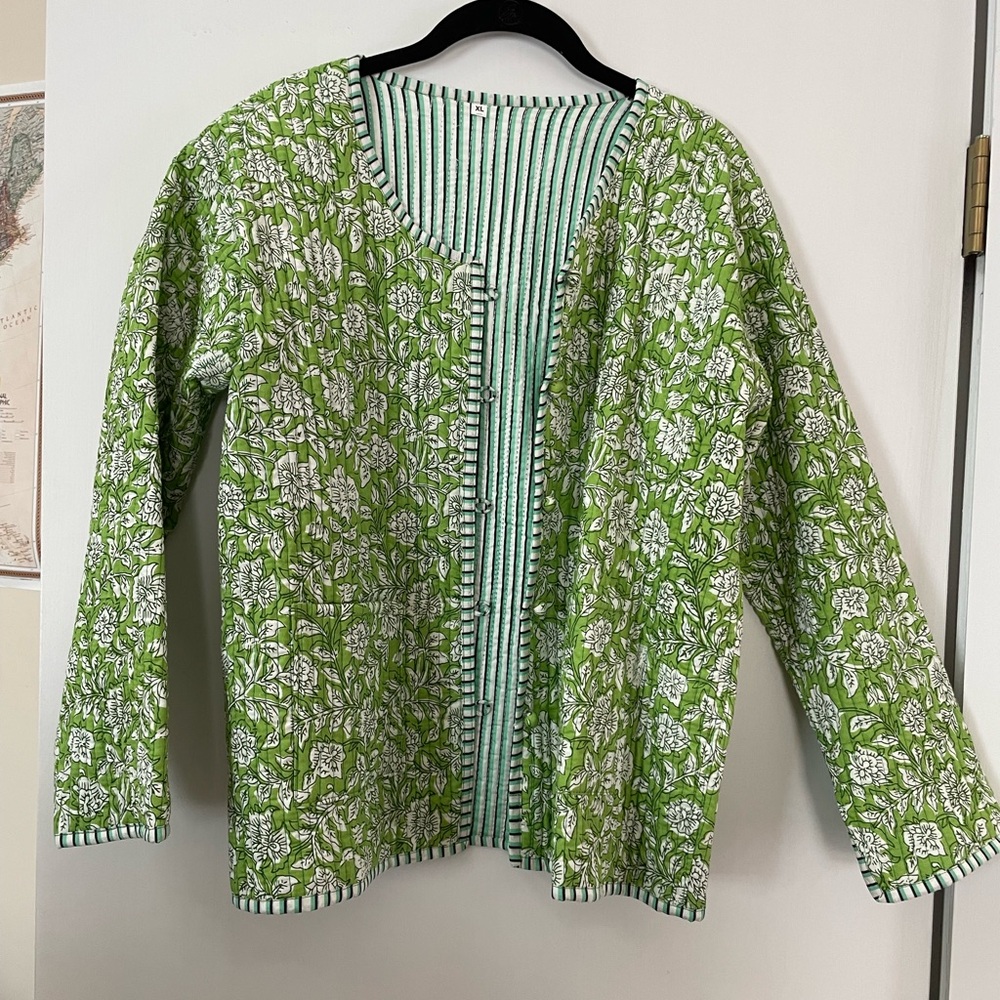NWT- Block Print Reversible Green Floral Cotton Jacket - XL